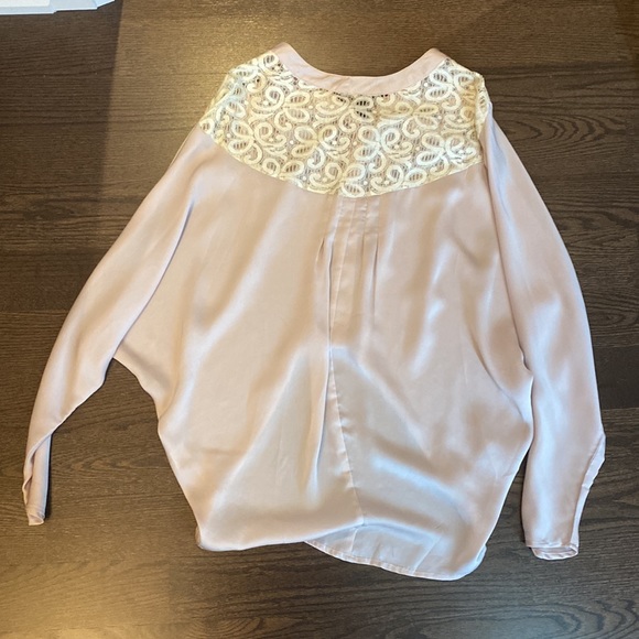 Silk shirt - Picture 3 of 3